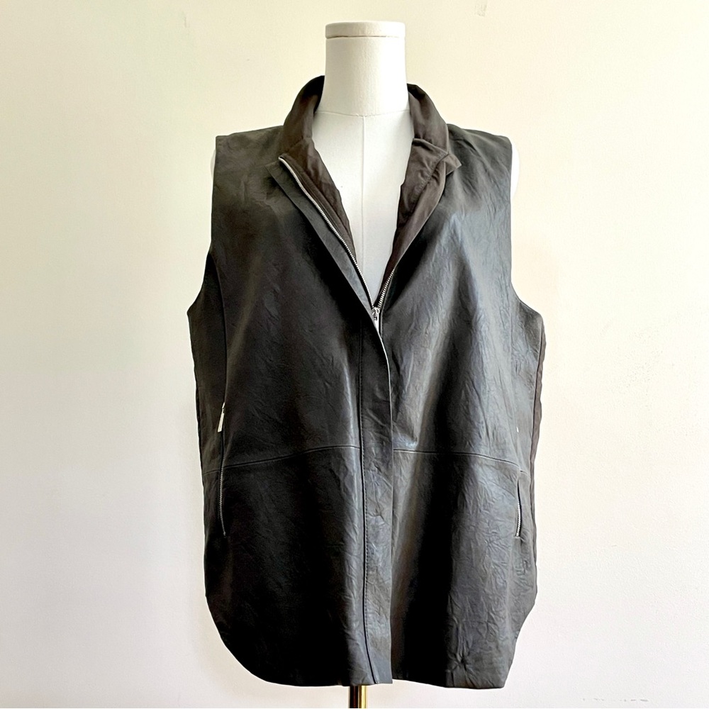 Lafayette 148 Womens M Leather Blend Vest Zip Crinkle Quiet Luxury Minimalist